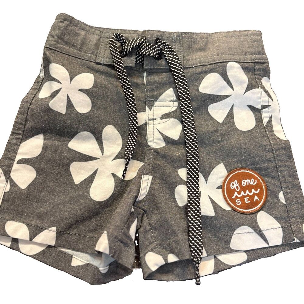 Of One Sea Boys Swim Shorts Gray/White Floral Size 1/2 Drawstring Hawaiian